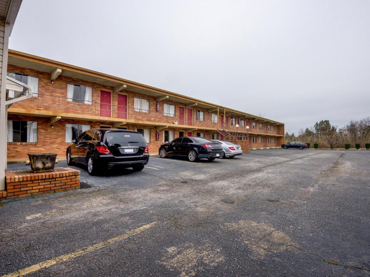 Oyo Hotel Mauldin Sc South Main Street Exterior photo